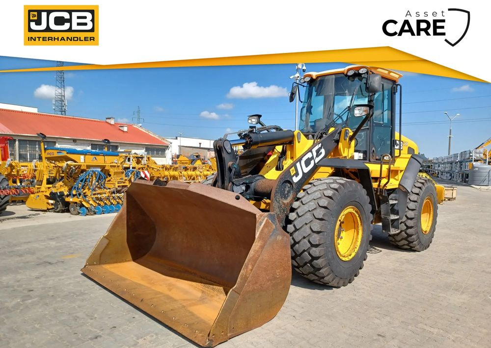 Wheel loader JCB 437ZX