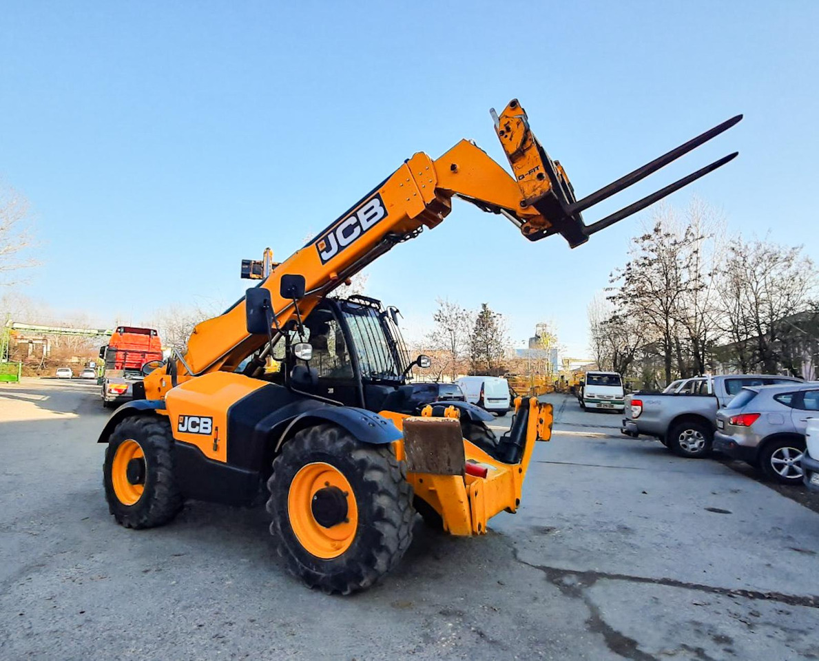 Wheel loader JCB 535-125