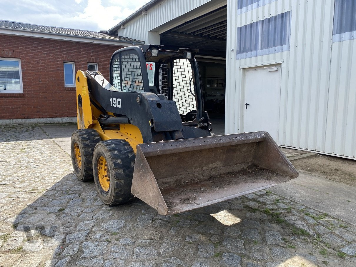 Wheel loader JCB Robot 190