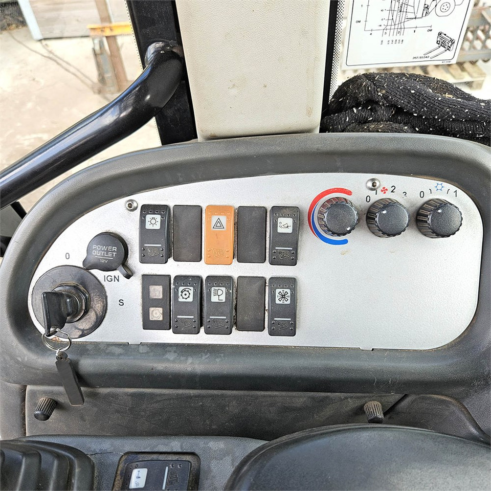 Wheel loader JCB TM310