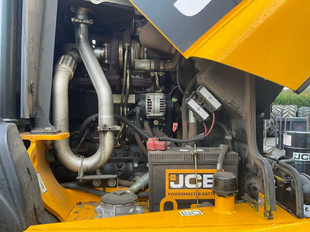 Wheel loader JCB TM320s