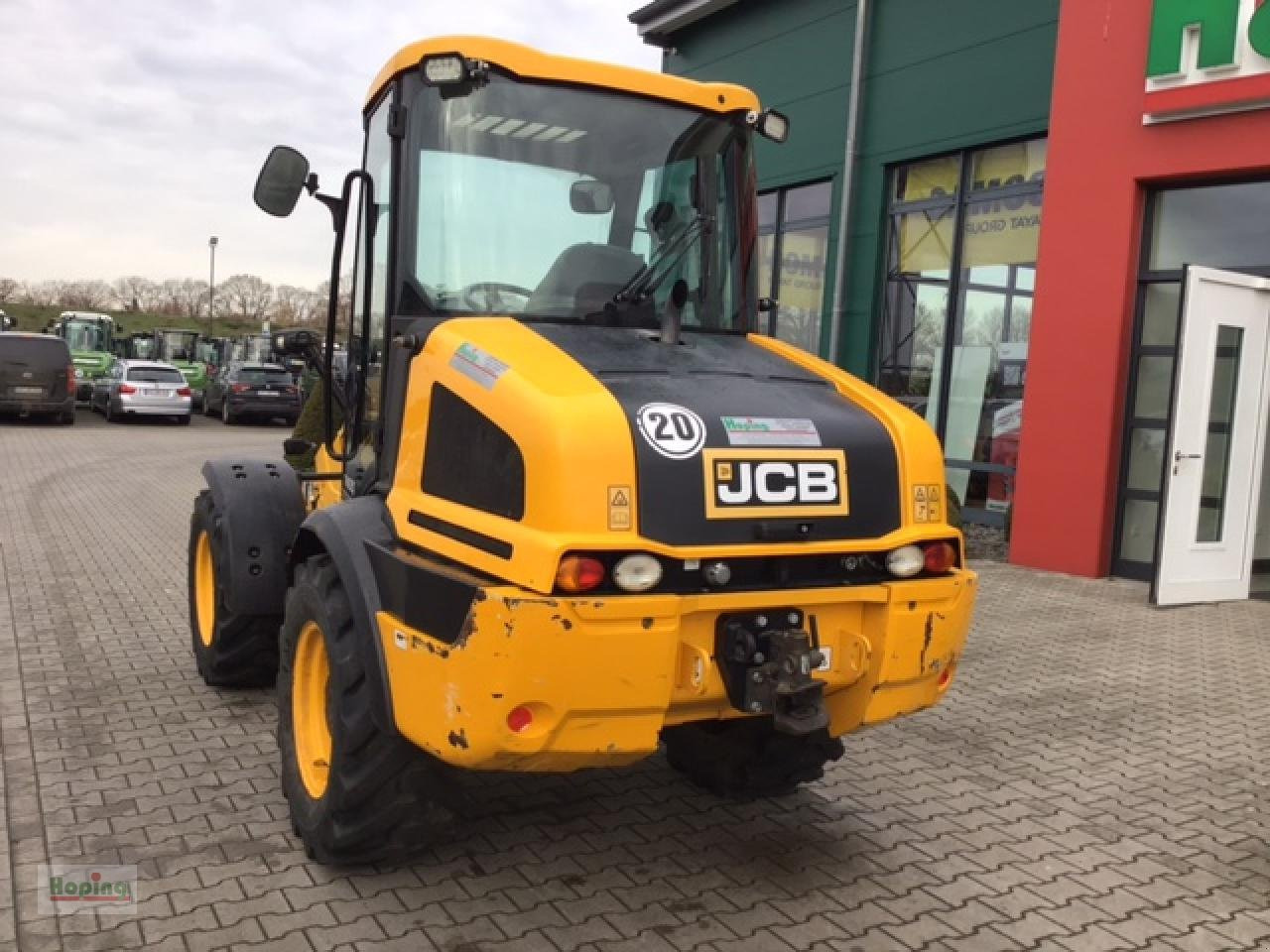 Wheel loader JCB TM 220