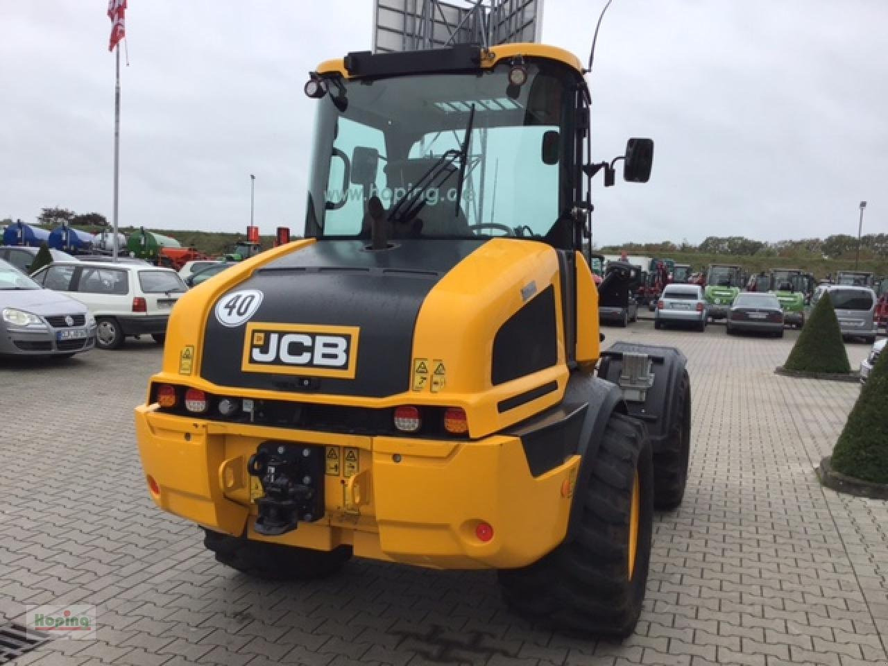 Wheel loader JCB TM 220
