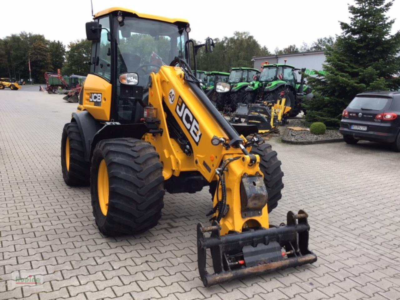Wheel loader JCB TM 220