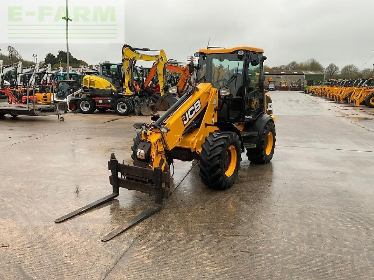 Wheel loader JCB tm220 agri telehandler (st25185)