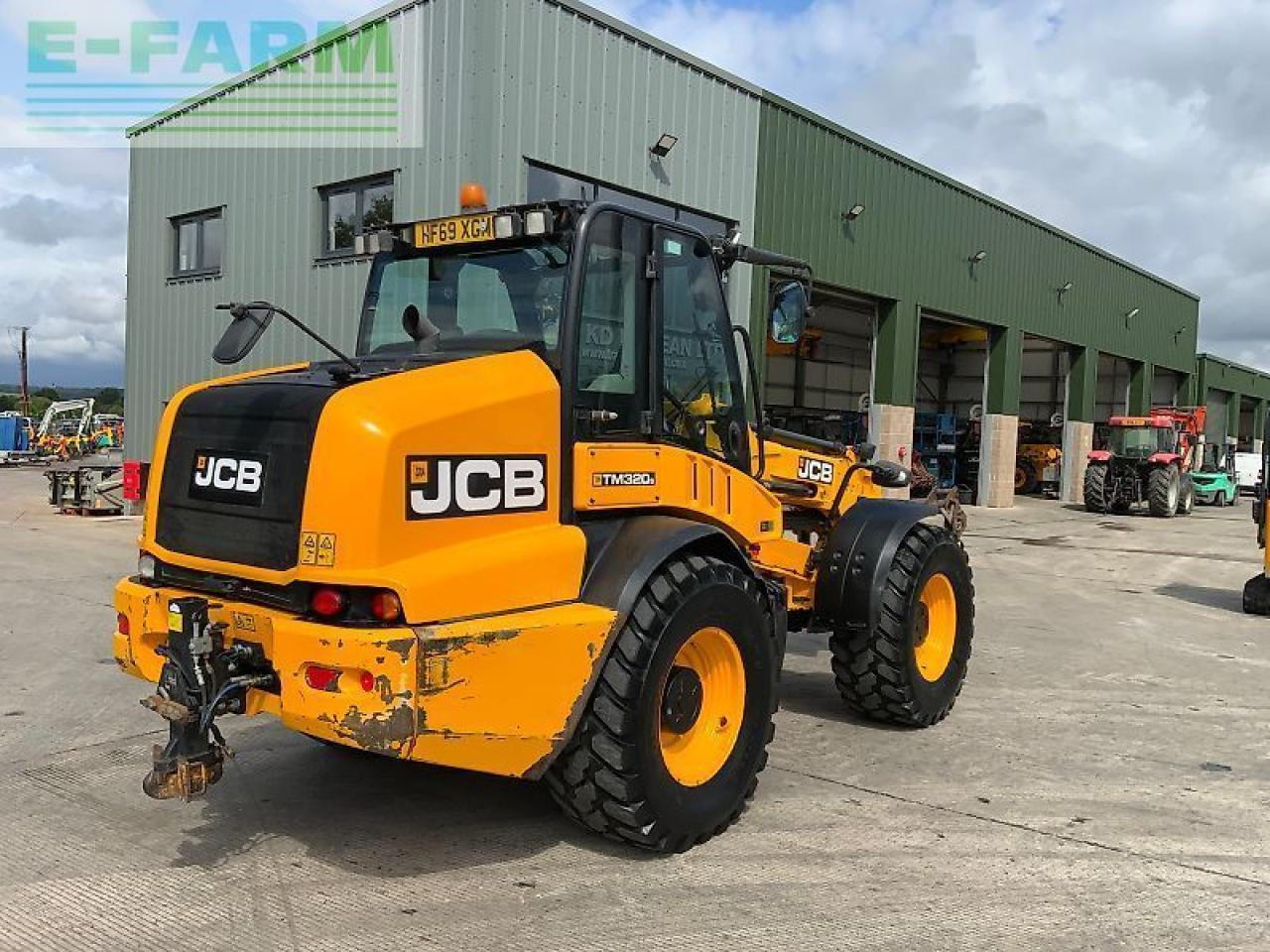 Wheel loader JCB tm320s pivot steer telehandler (st23560)