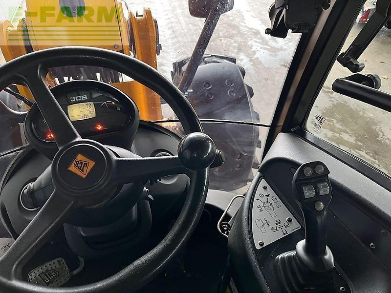Wheel loader JCB tm 220 agri