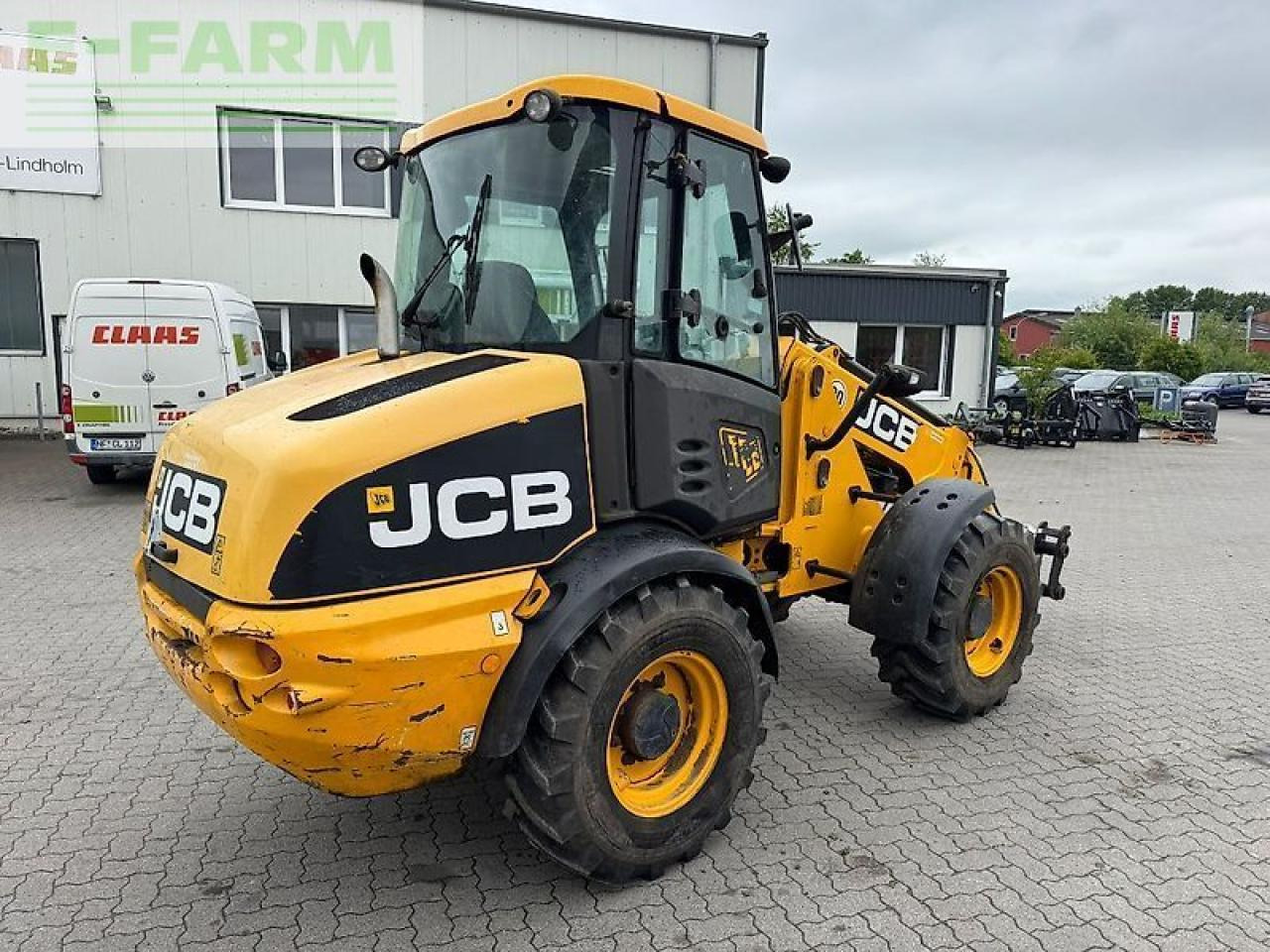 Wheel loader JCB tm 220 agri tele