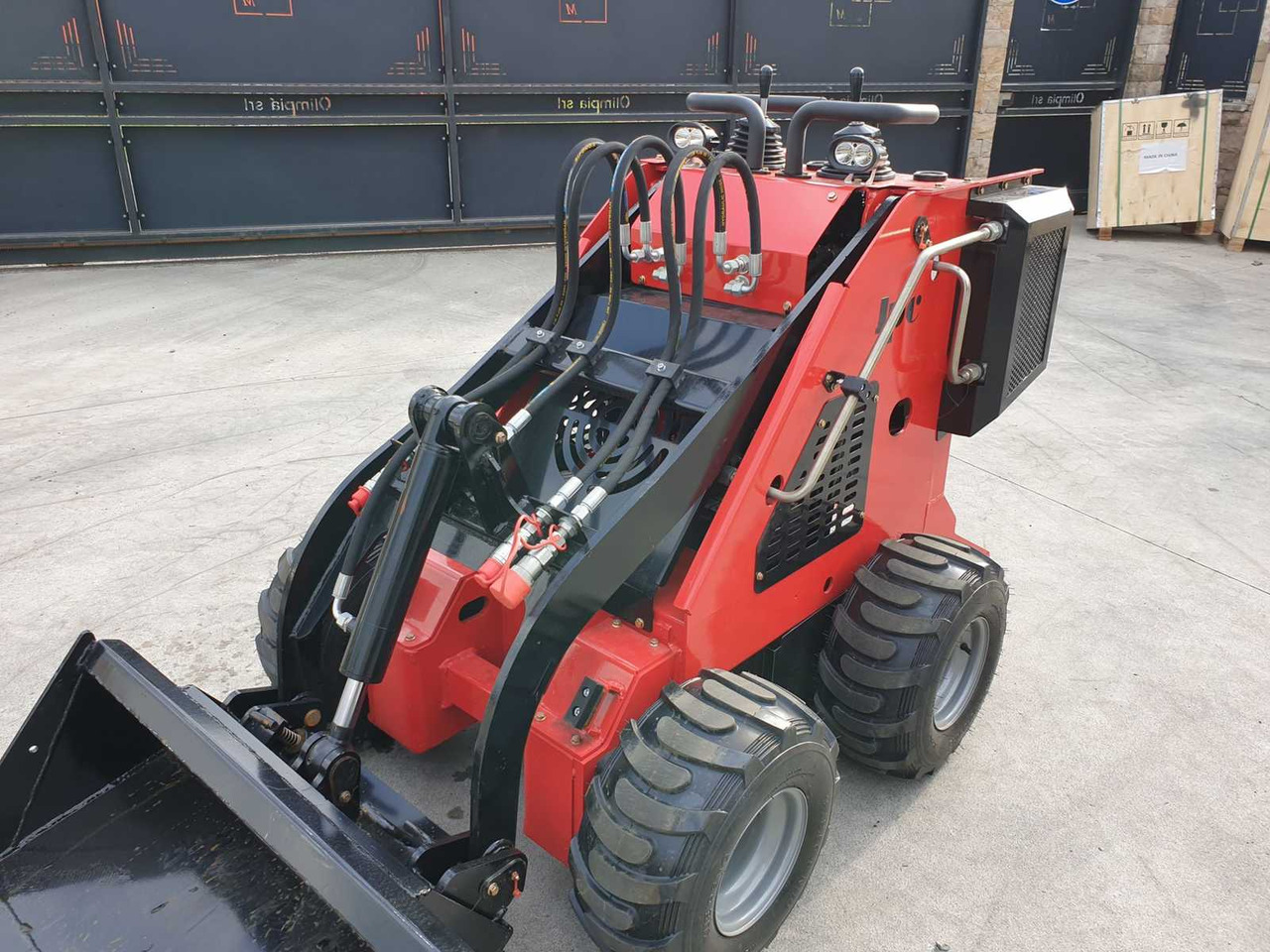 Wheel loader JPC HT320 SKID STEER LOADER