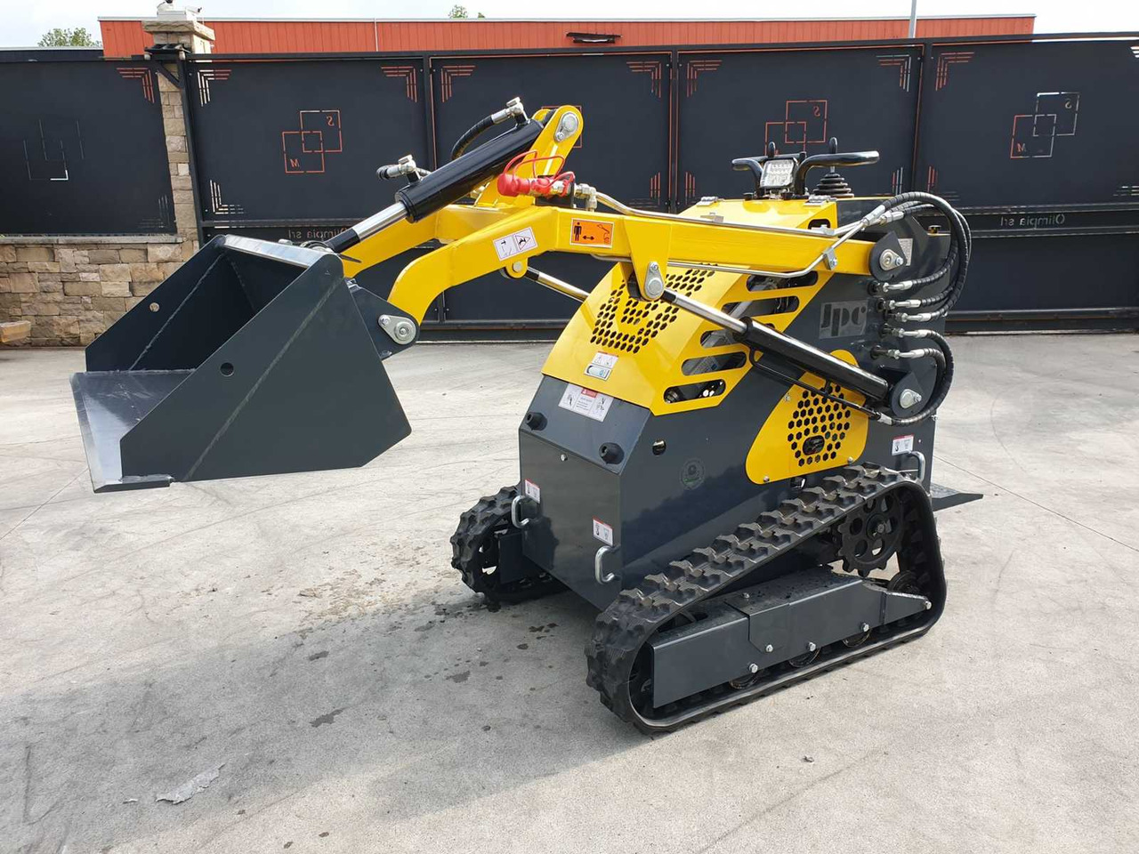 Wheel loader JPC HT360 MINI TRACK LOADER
