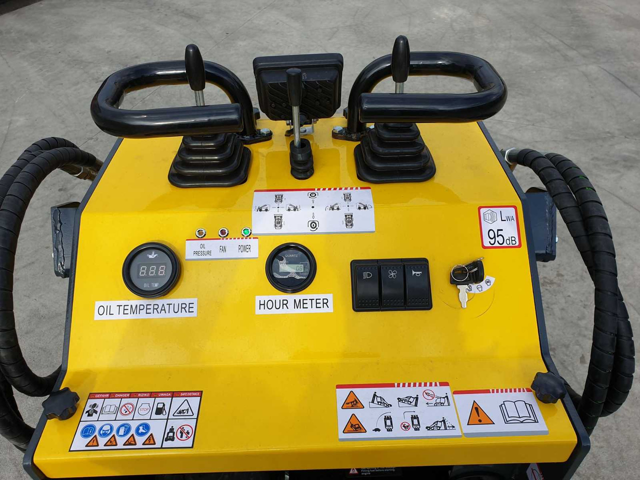 Wheel loader JPC HT360 MINI TRACK LOADER