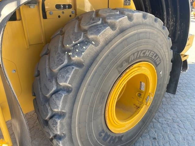 Wheel loader John Deere 744 P MIETE / RENTAL (12002124)