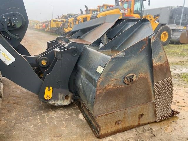 Wheel loader John Deere 744 P MIETE / RENTAL (12002124)