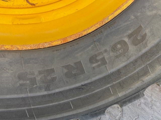 Wheel loader John Deere 744 P MIETE / RENTAL (12002124)