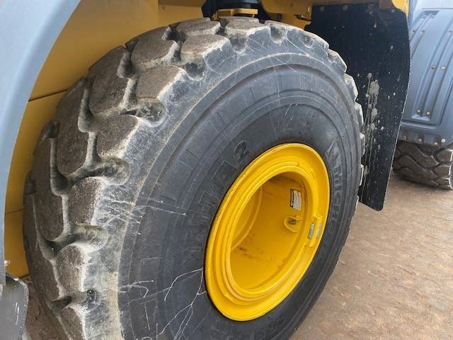 Wheel loader John Deere 744 P MIETE / RENTAL (12002124)