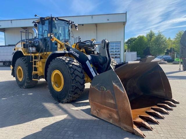 Wheel loader John Deere 744 P MIETE / RENTAL (12002126)
