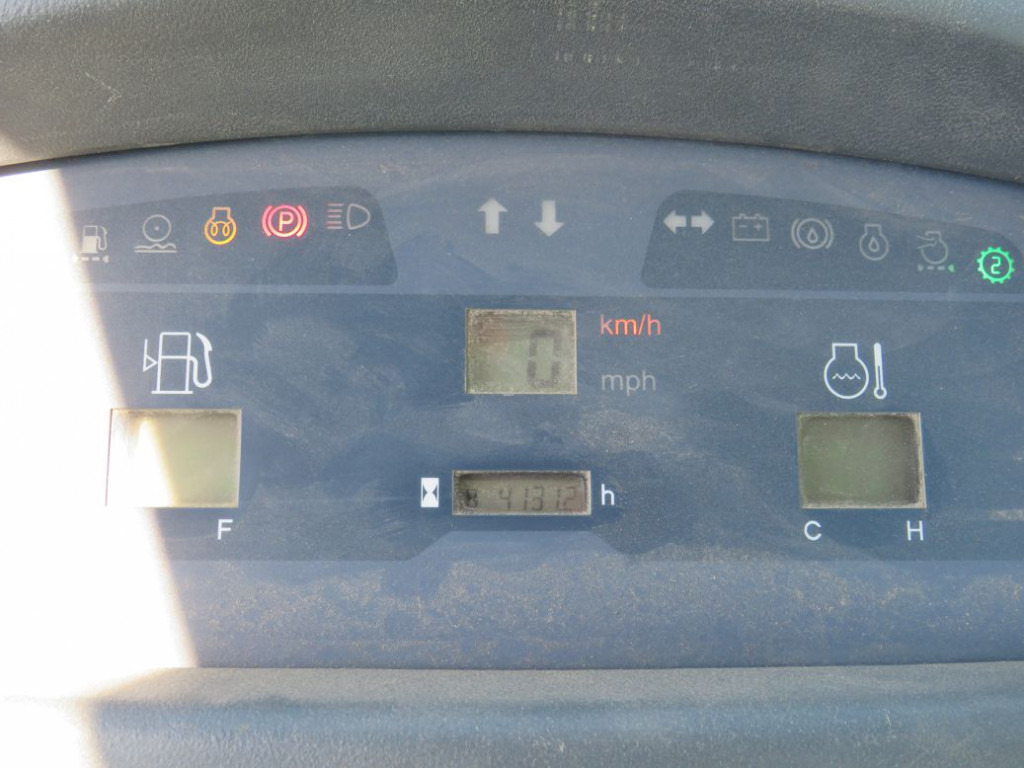 Wheel loader KOMATSU HANOMAG Radlader WA 80 - 6 Radlader