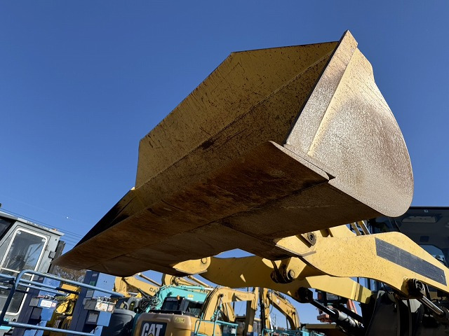 Wheel loader KOMATSU WA100-6