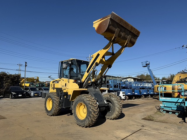 Wheel loader KOMATSU WA100-6