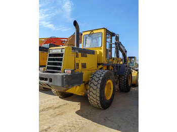 Wheel loader KOMATSU WA320-3