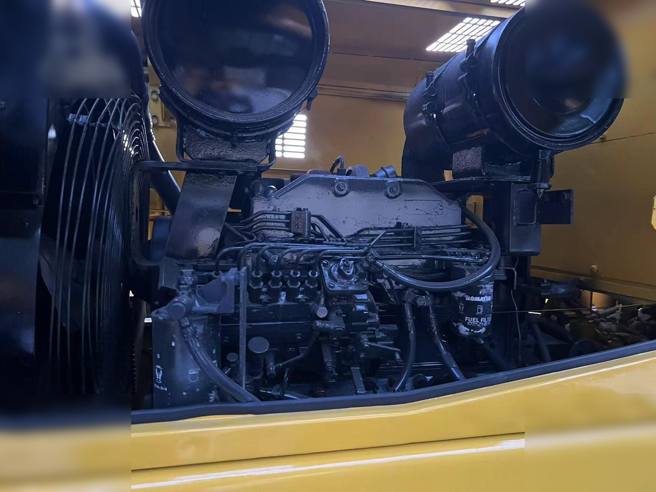 Wheel loader KOMATSU WA320-3