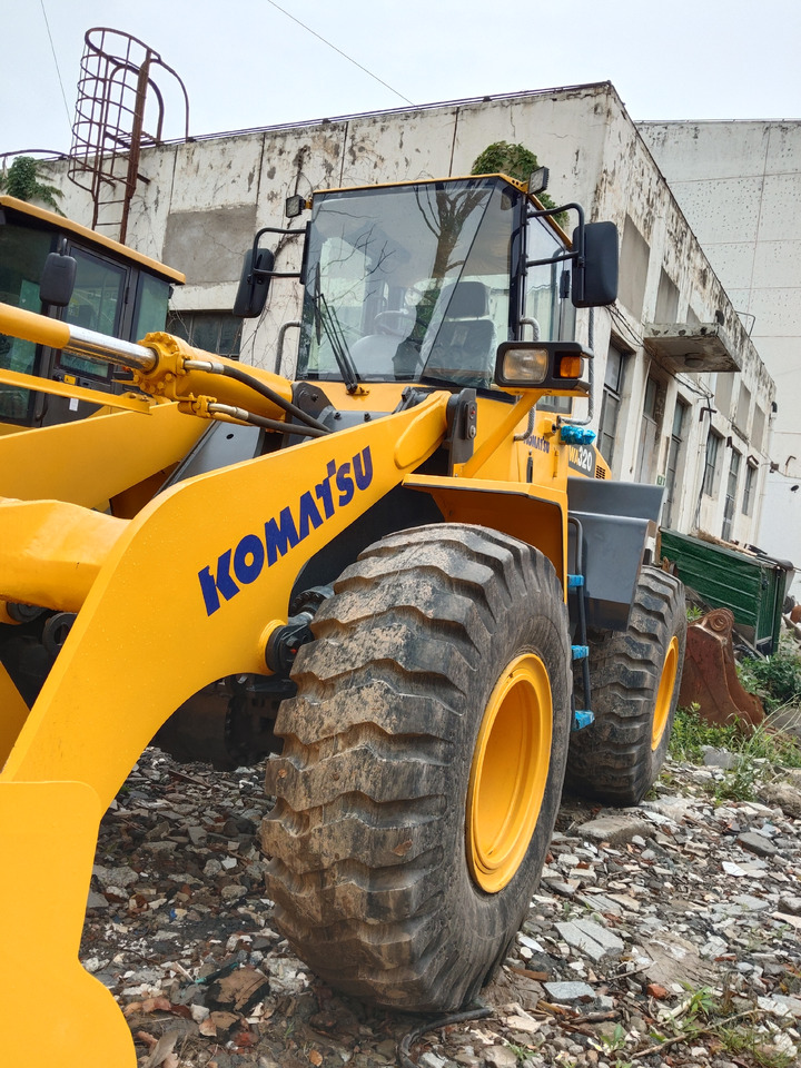 Wheel loader KOMATSU WA320-5