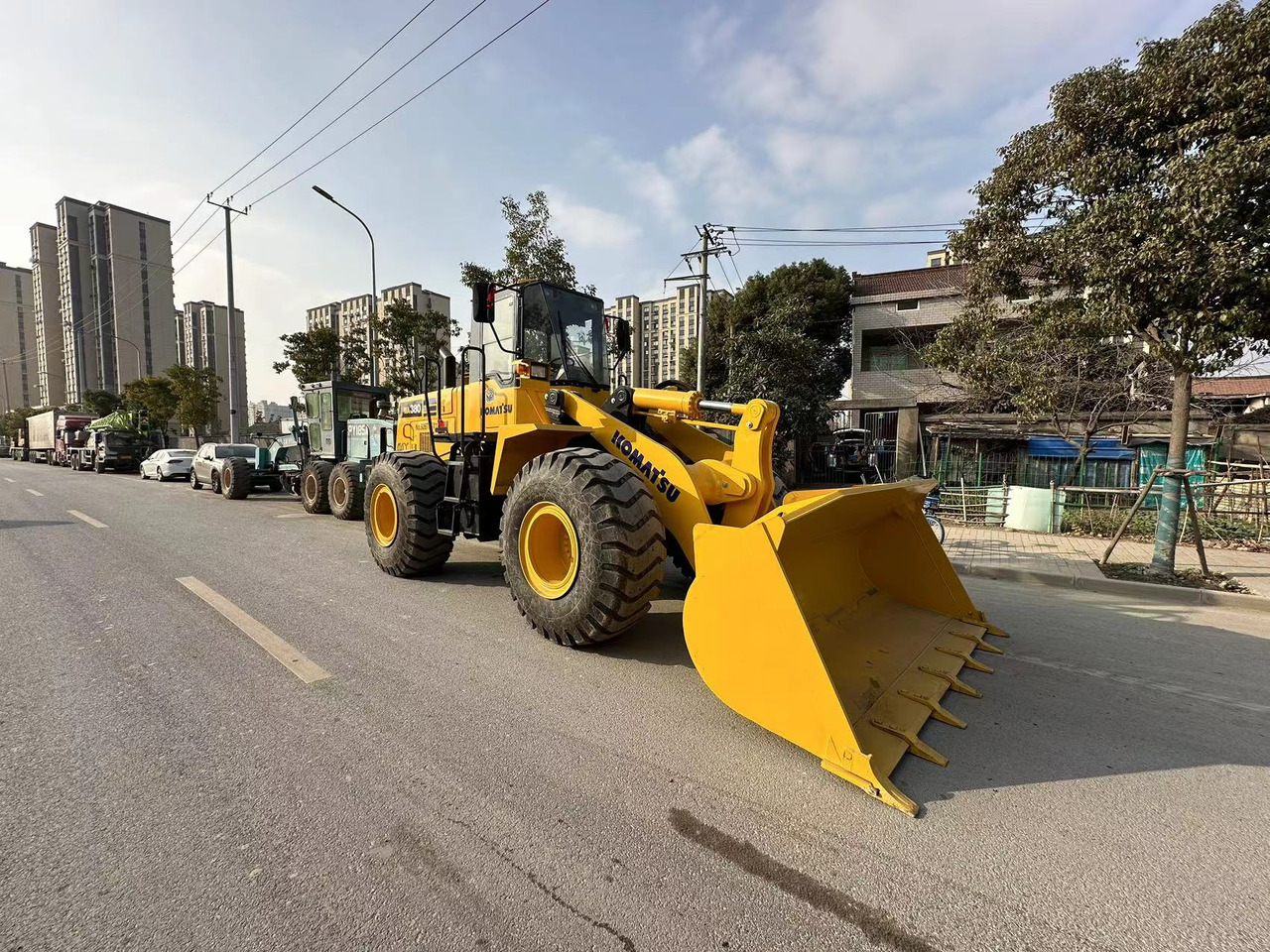 Wheel loader KOMATSU WA380