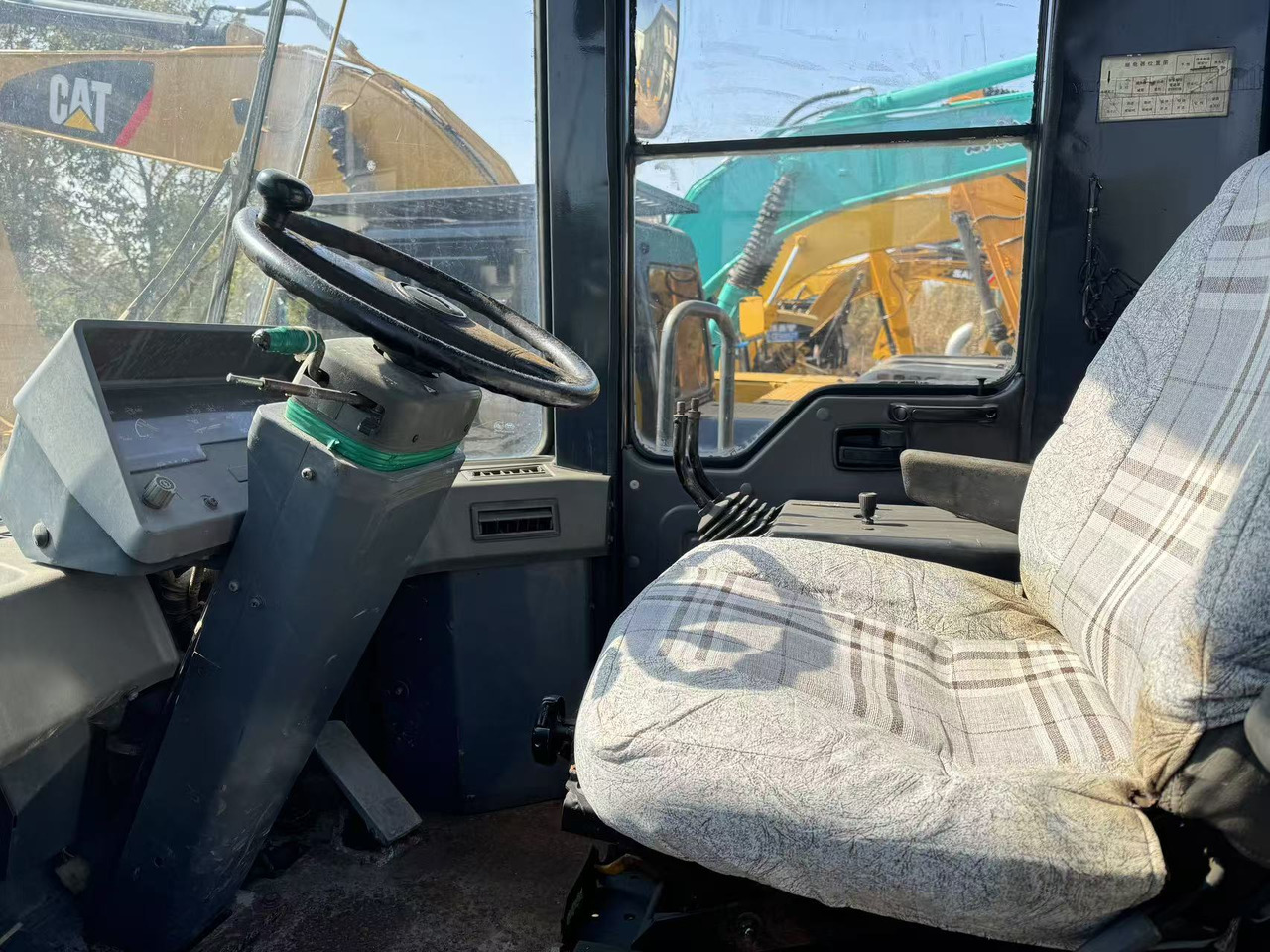 Wheel loader KOMATSU WA380