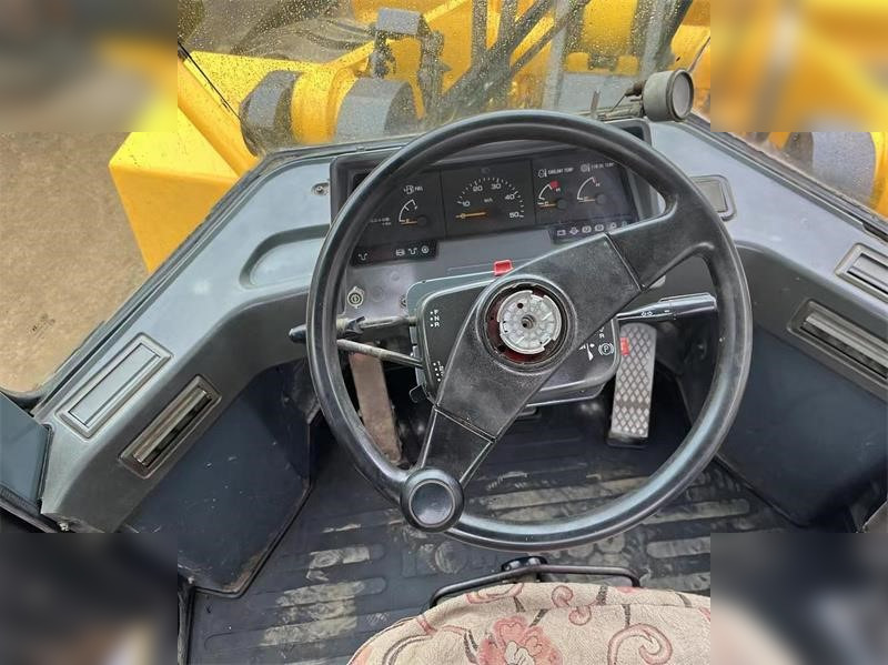 Wheel loader KOMATSU WA380-3
