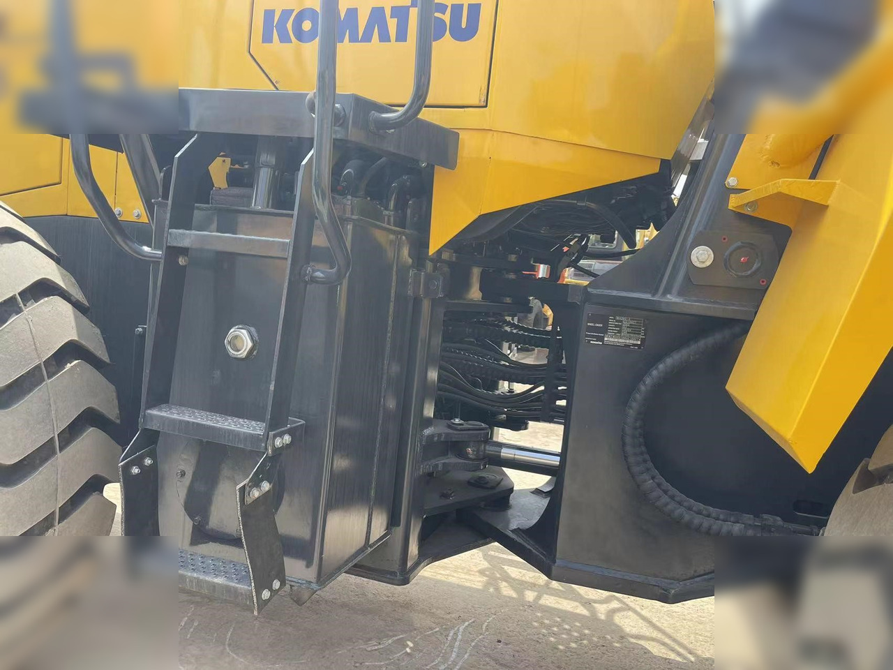 Wheel loader KOMATSU WA380-3