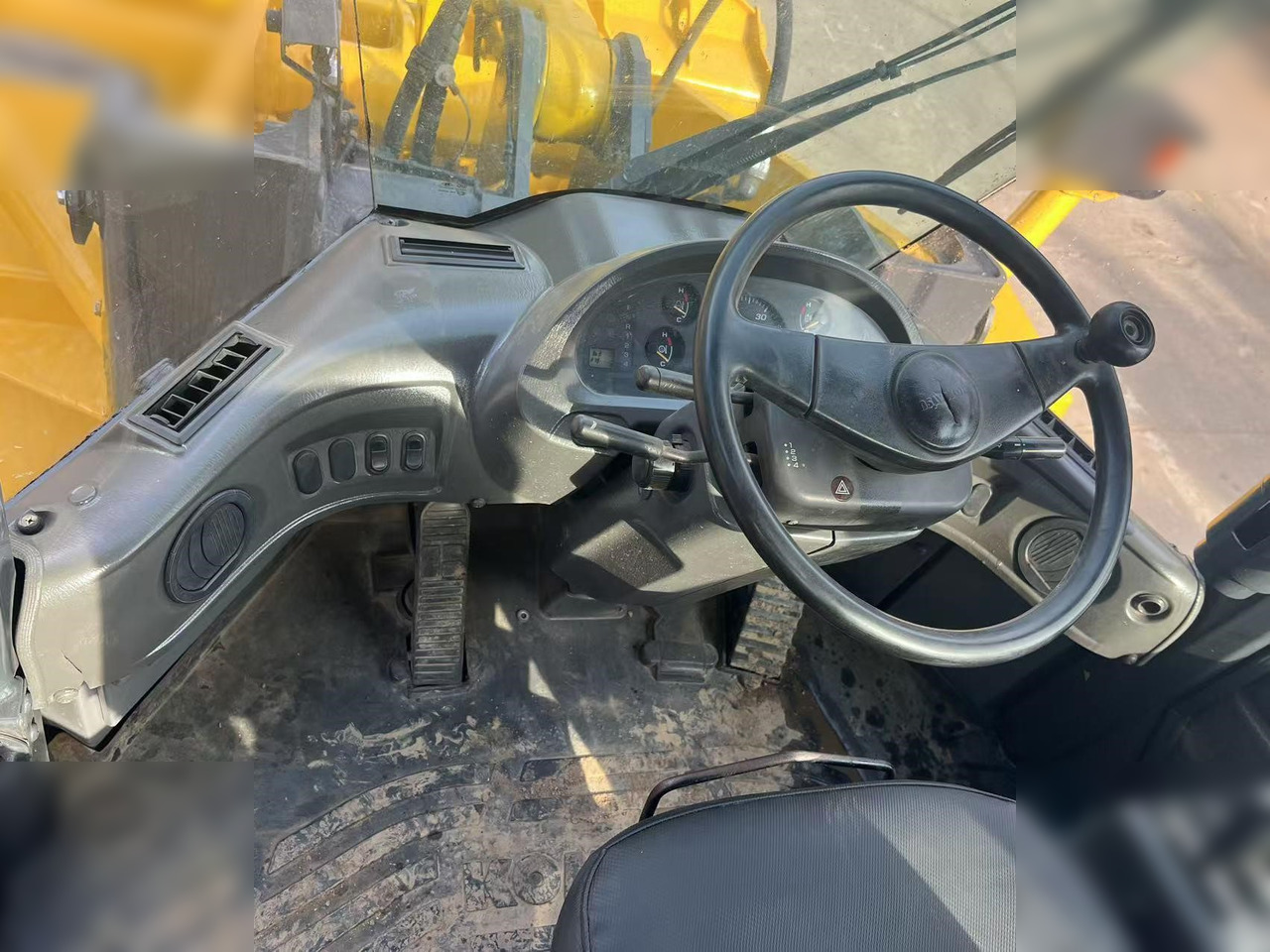 Wheel loader KOMATSU WA380-6