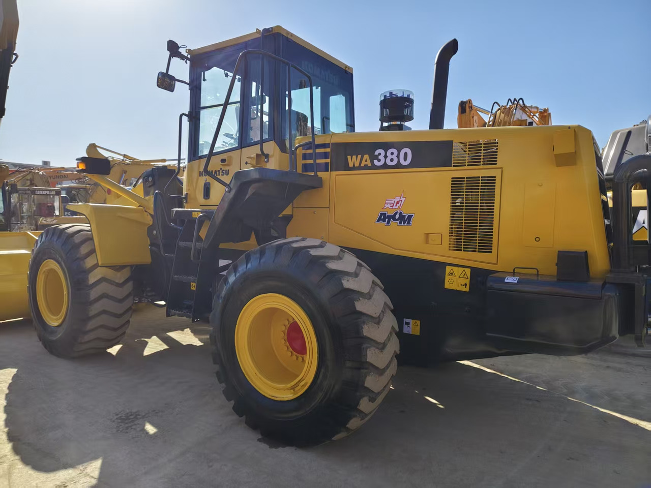 Wheel loader KOMATSU WA380-6