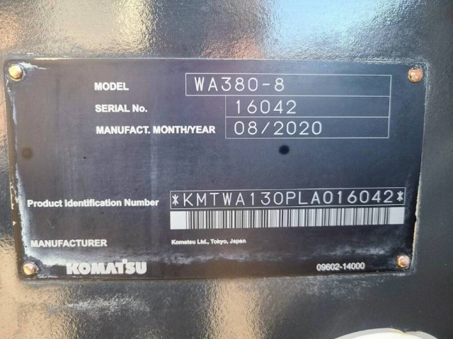 Wheel loader KOMATSU WA380-8