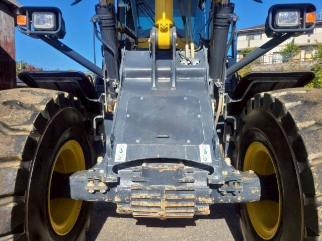 Wheel loader KOMATSU WA380-8