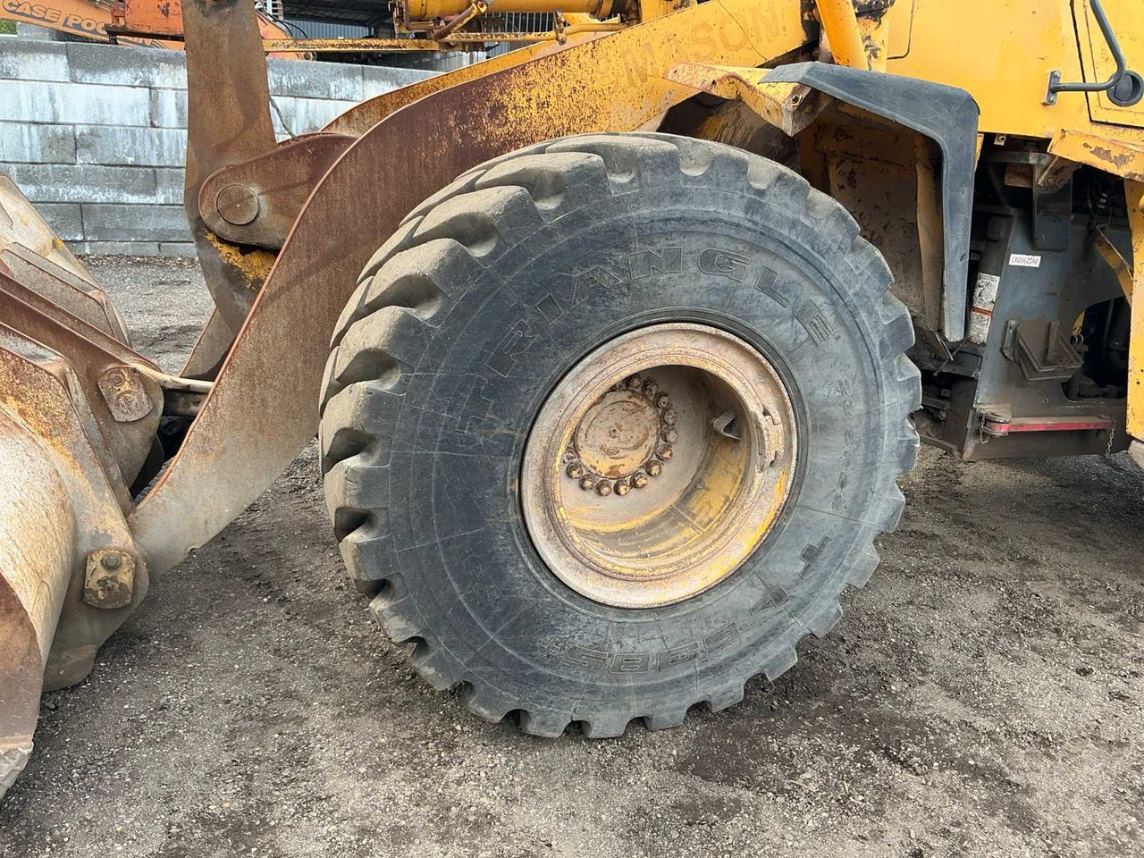 Wheel loader KOMATSU WA380 SHOVEL