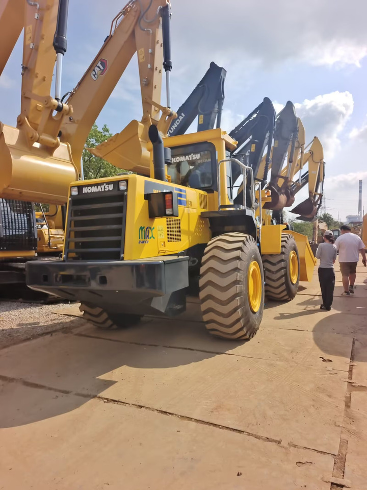 Wheel loader KOMATSU WA470