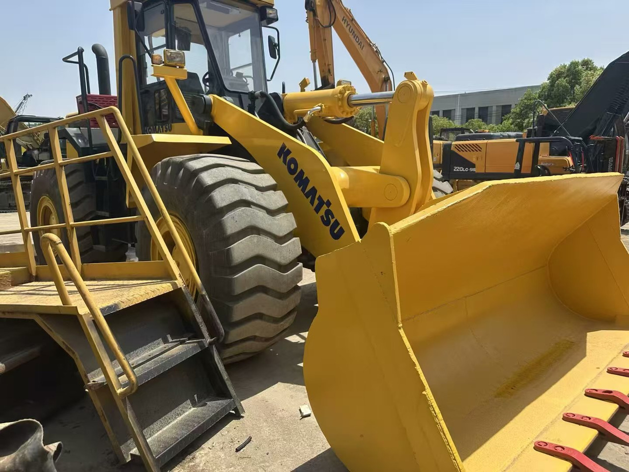 Wheel loader KOMATSU WA470