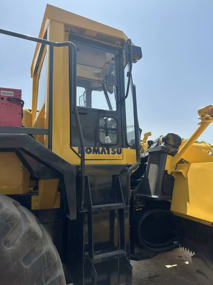 Wheel loader KOMATSU WA470