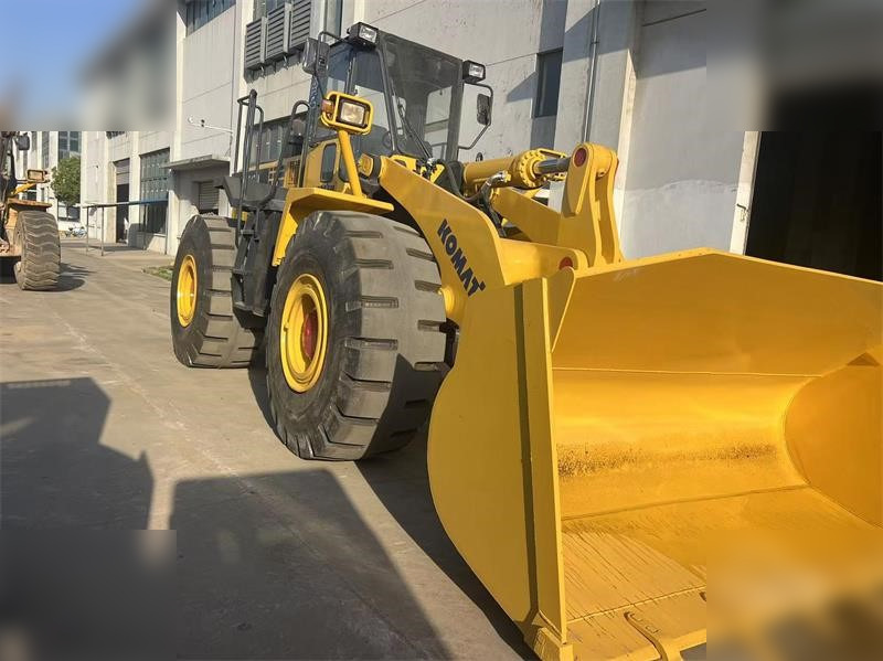 Wheel loader KOMATSU WA470-3