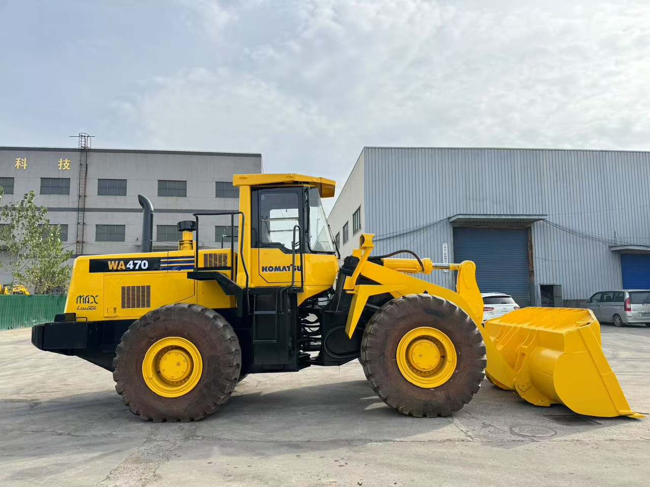 Wheel loader KOMATSU WA470-3