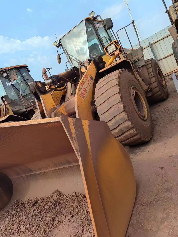 Wheel loader KOMATSU WA470-6