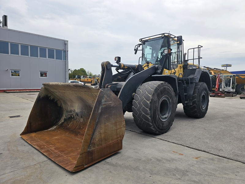 Wheel loader KOMATSU WA470-7