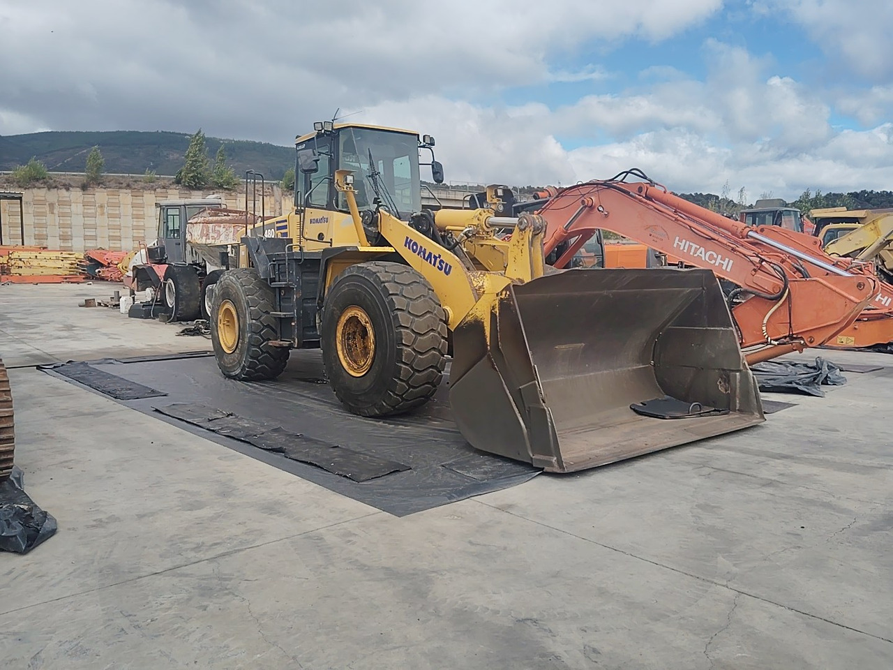 Wheel loader KOMATSU WA480-5H