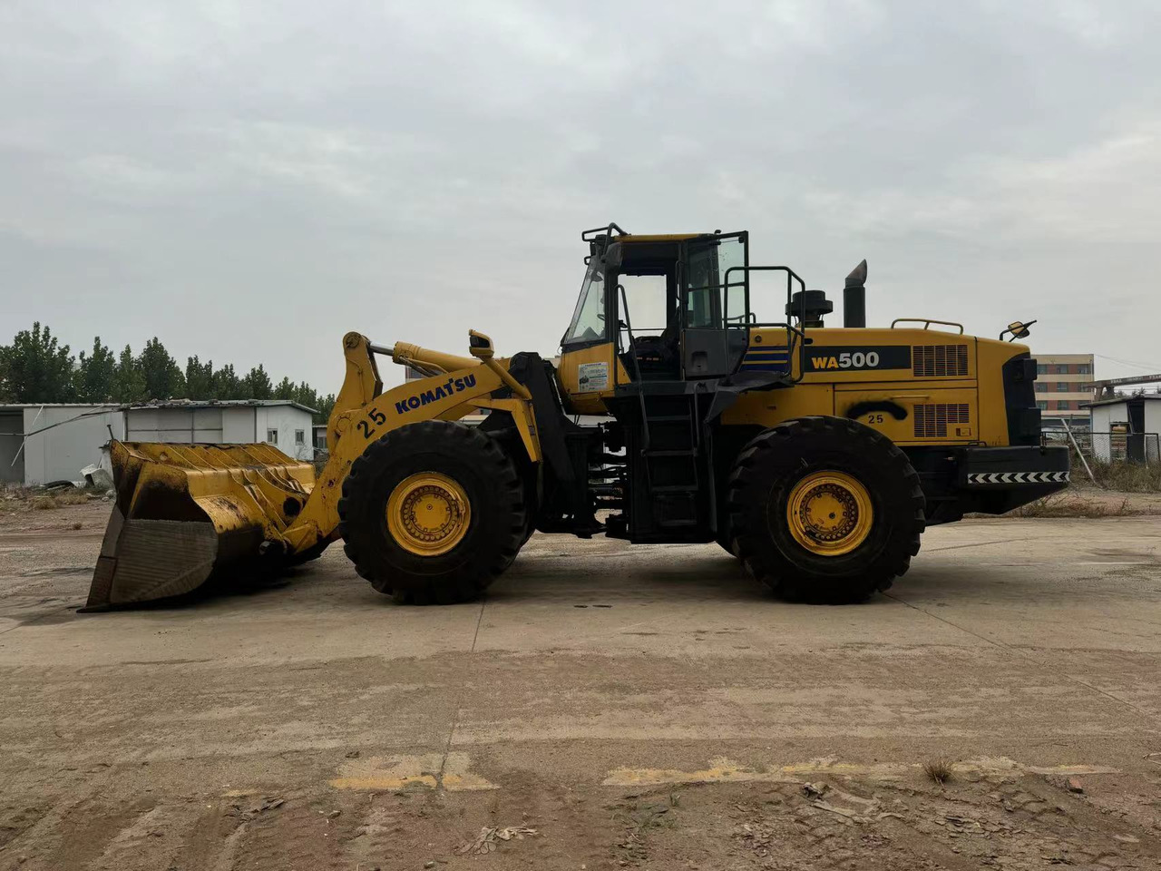 Wheel loader KOMATSU WA500-6