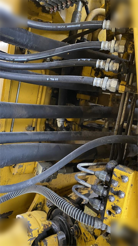 Wheel loader KOMATSU WA600-3