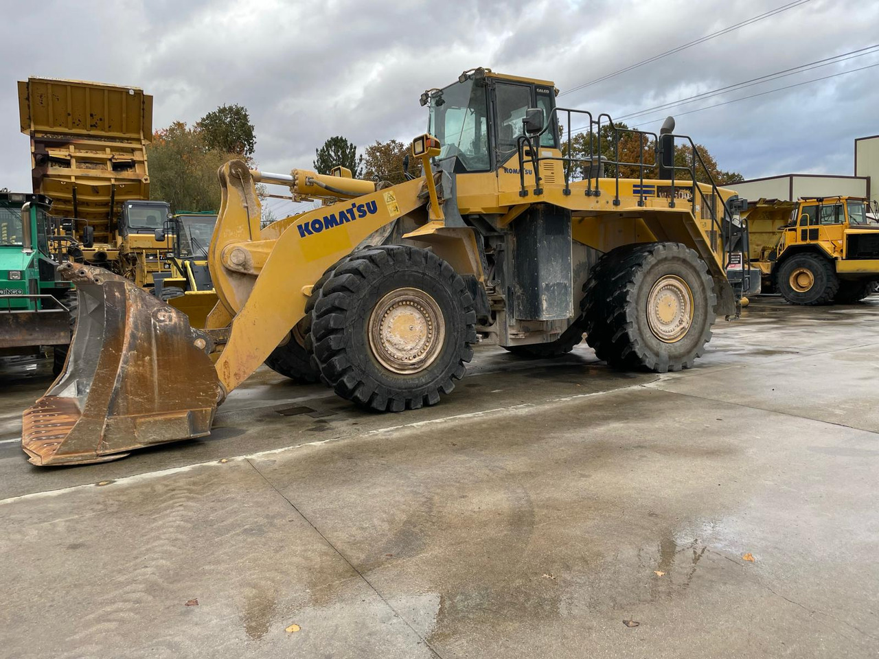 Wheel loader KOMATSU WA600-6