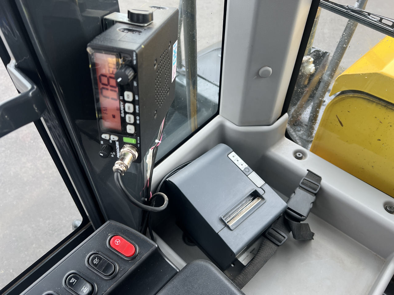 Wheel loader KOMATSU WA 380-8E0