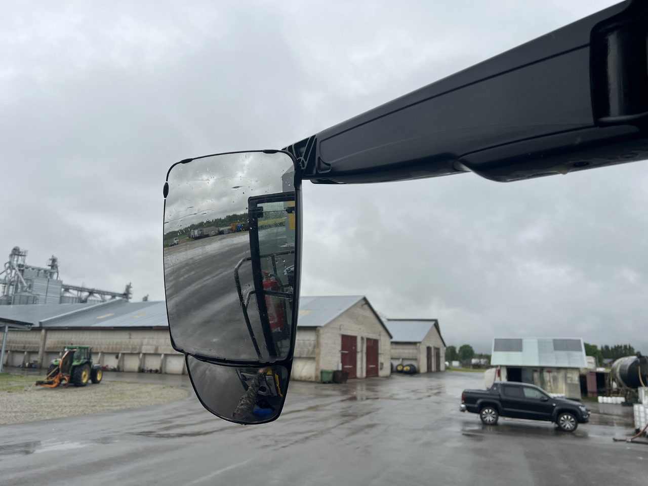 Wheel loader KOMATSU WA 380-8E0