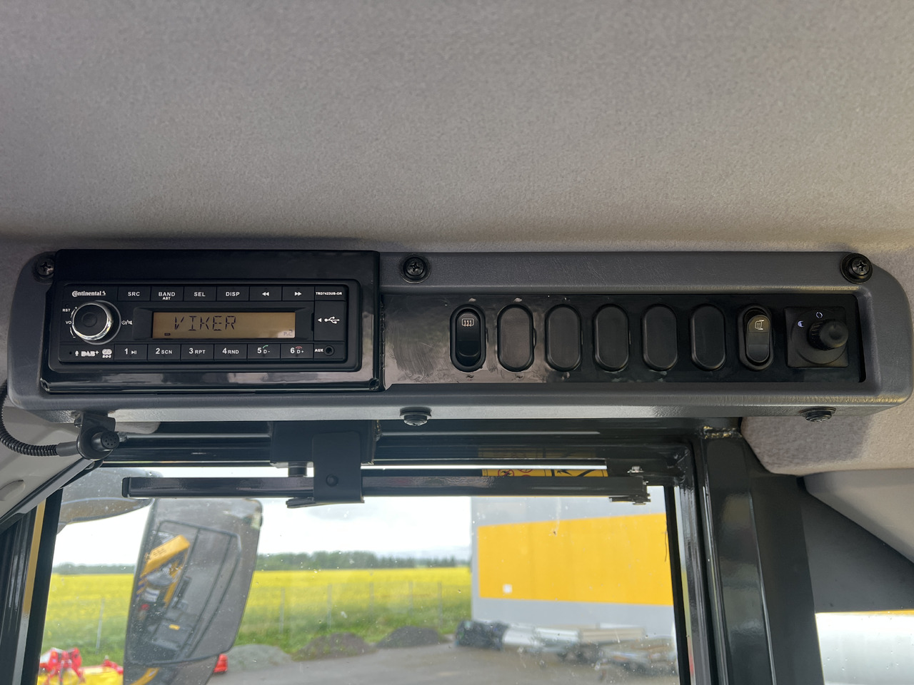 Wheel loader KOMATSU WA 380-8E0