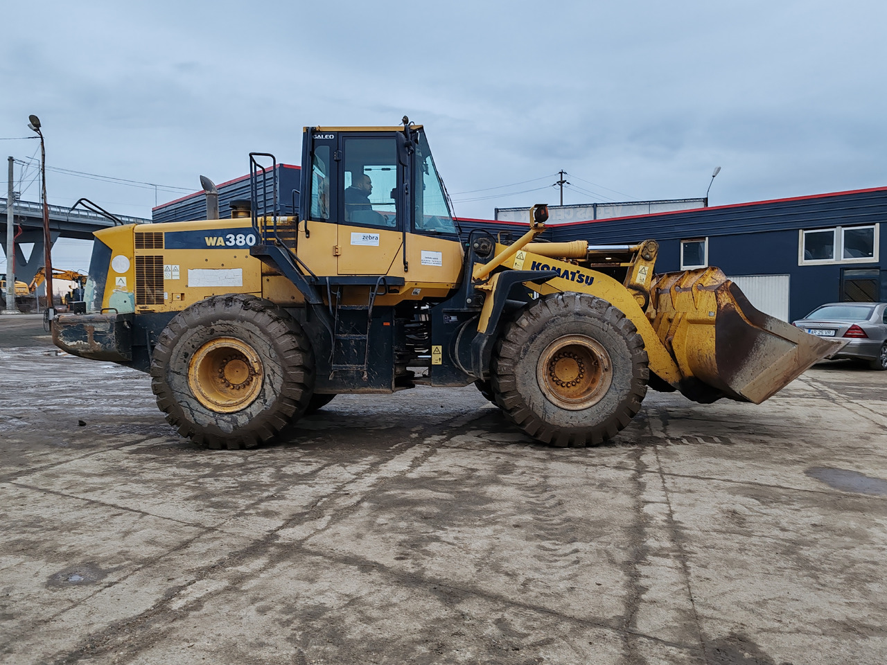 Wheel loader KOMATSU WA 380-S